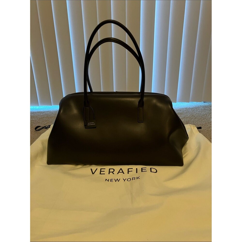 NWT Verafied Chocolate Club Bag